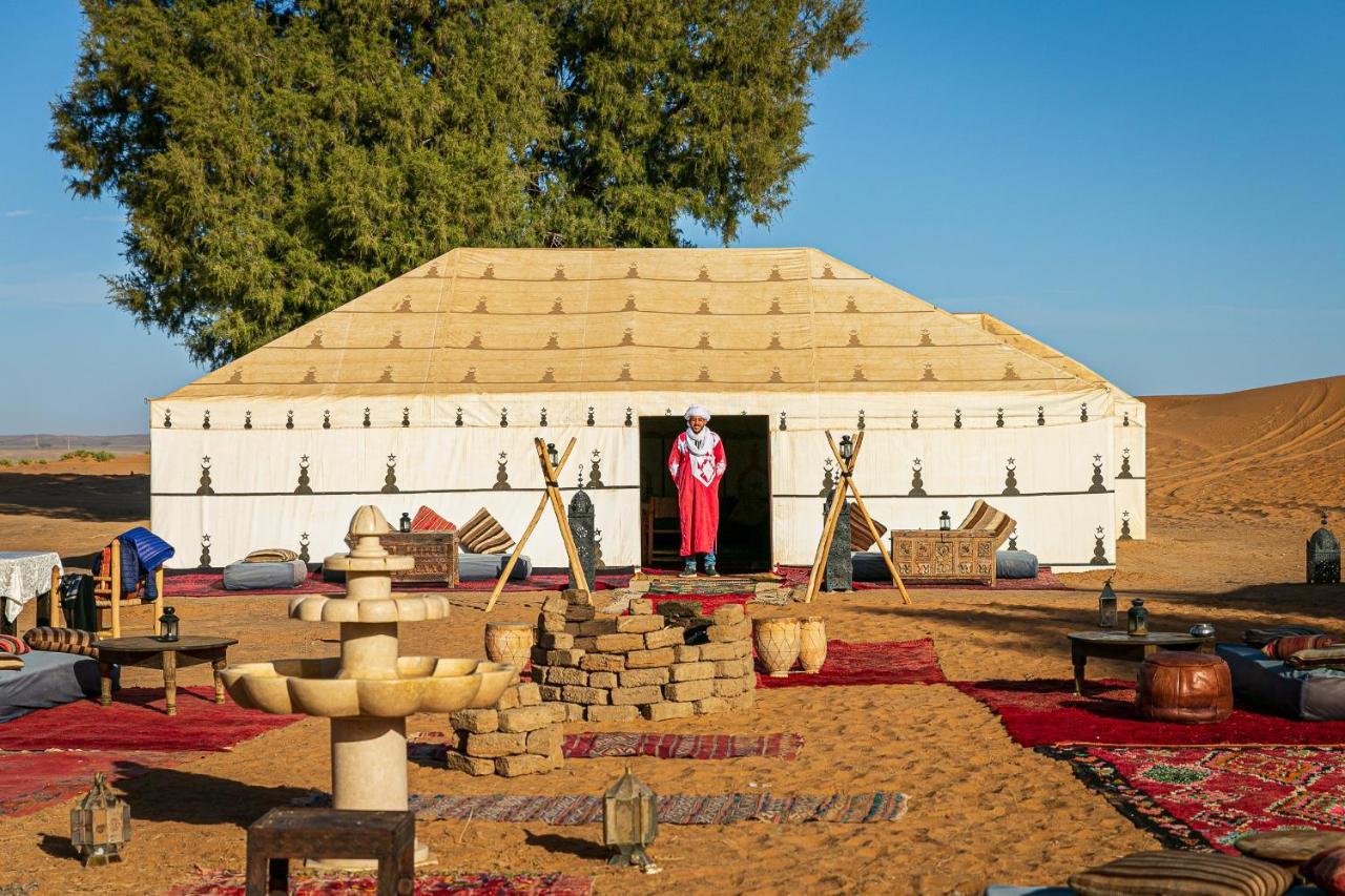 Отель Prestigious Camp Мерзуга Экстерьер фото