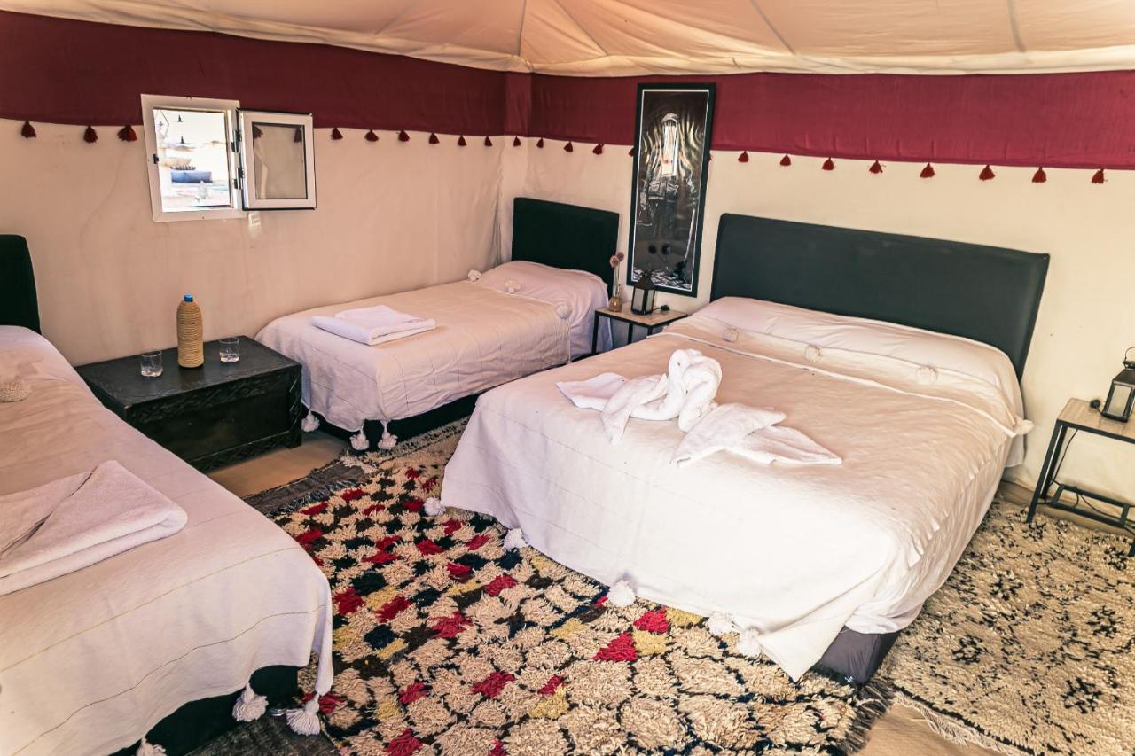Отель Prestigious Camp Мерзуга Экстерьер фото