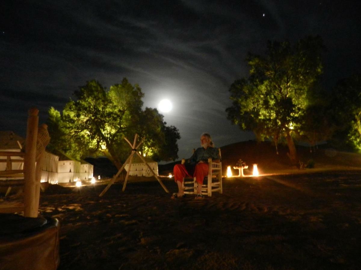 Отель Prestigious Camp Мерзуга Экстерьер фото
